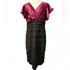 Women’s midi tiered lined stretchy dress in magenta & black by Sangaria Size 14